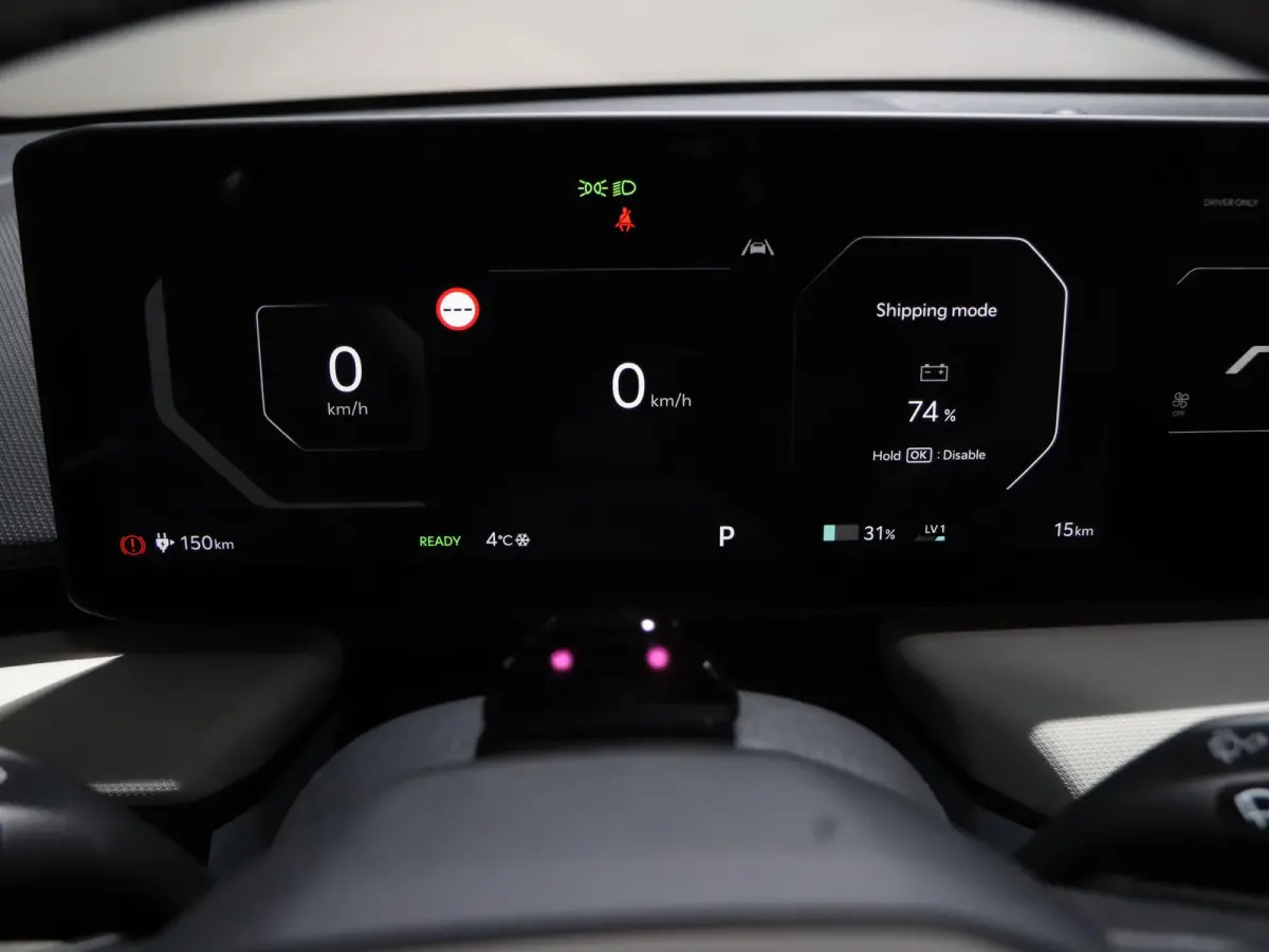 GT-Line Business Edition 81.4 kWh | Adaptieve cruise control | Stoel- en stuurwielverwarming | Achteruitrijcamera | 19" LM velgen GT-Line | LED-koplampen |