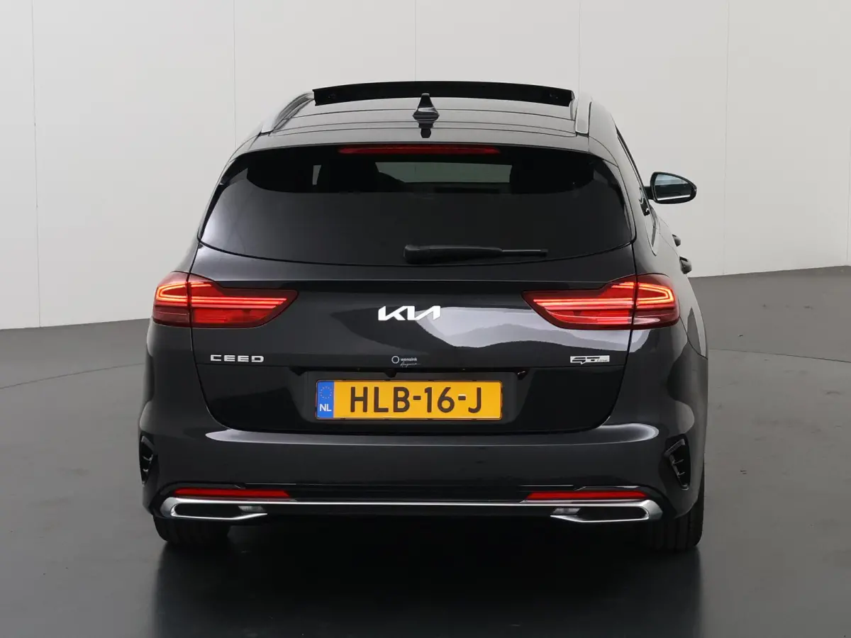 1.5 T-GDi GT-Line | Panoramadak | Matrix LED Koplampen | Stoel/Stuurverwarming | Keyless Go | Elektrisch bedienbare achterklep