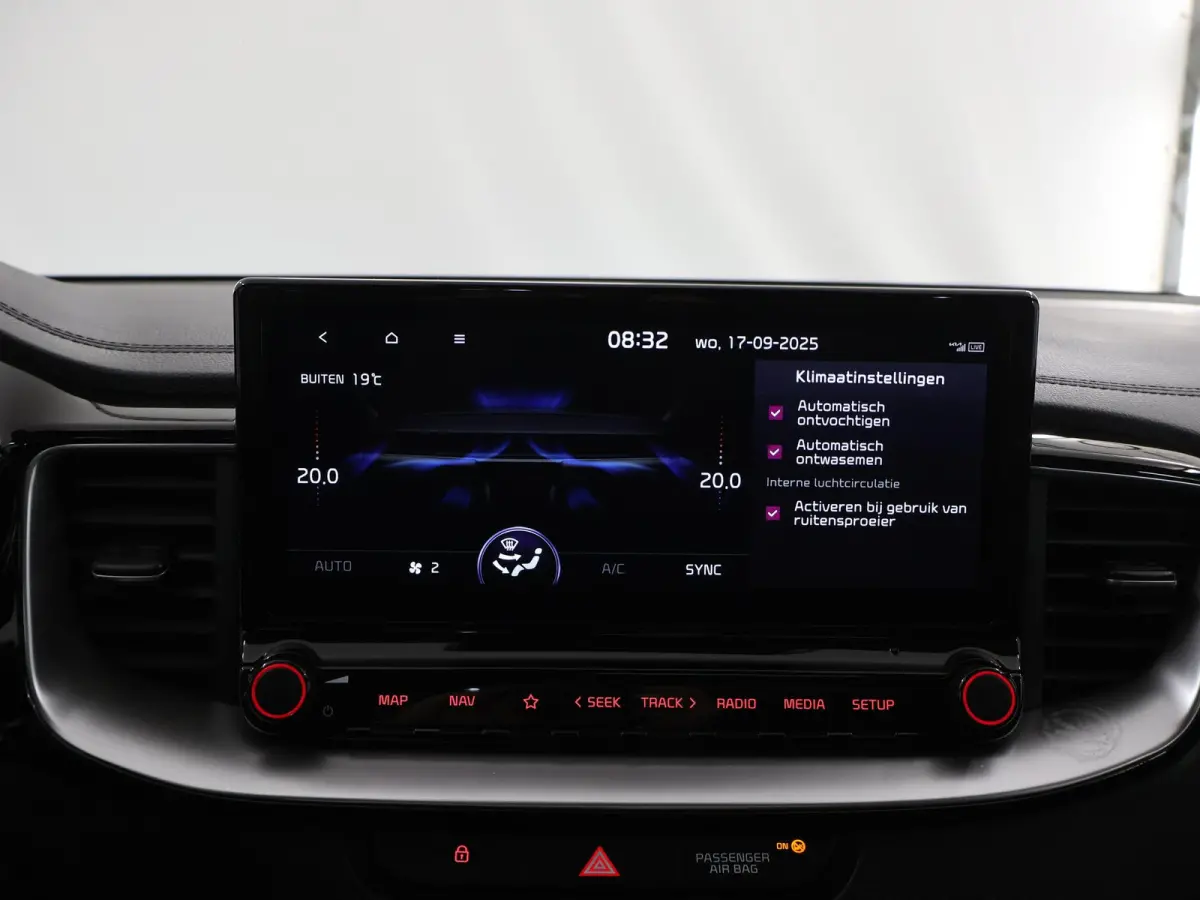 1.5 T-GDi GT-Line | Panoramadak | Matrix LED Koplampen | Stoel/Stuurverwarming | Keyless Go | Elektrisch bedienbare achterklep