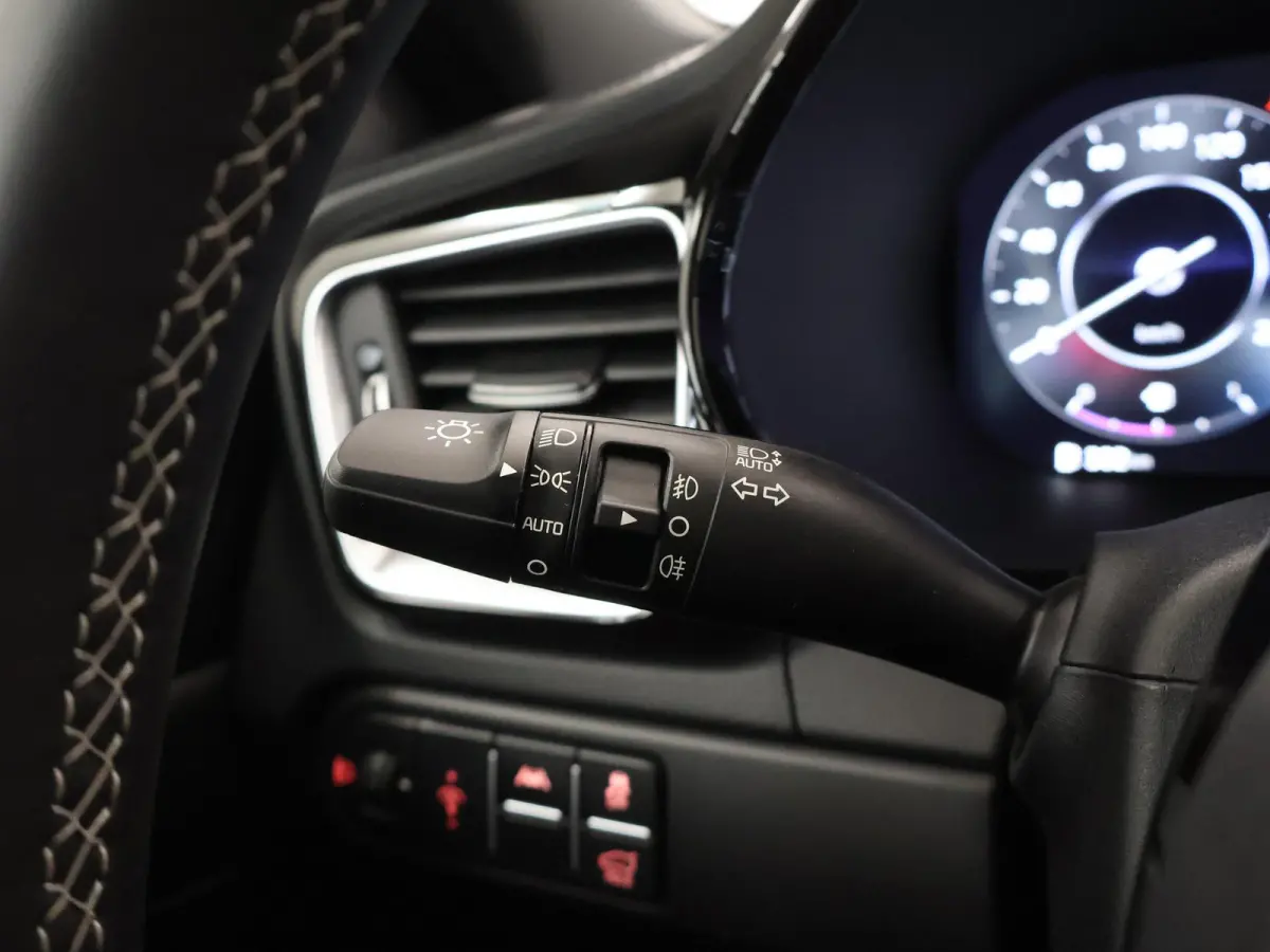 1.5 T-GDi GT-Line | Panoramadak | Matrix LED Koplampen | Stoel/Stuurverwarming | Keyless Go | Elektrisch bedienbare achterklep