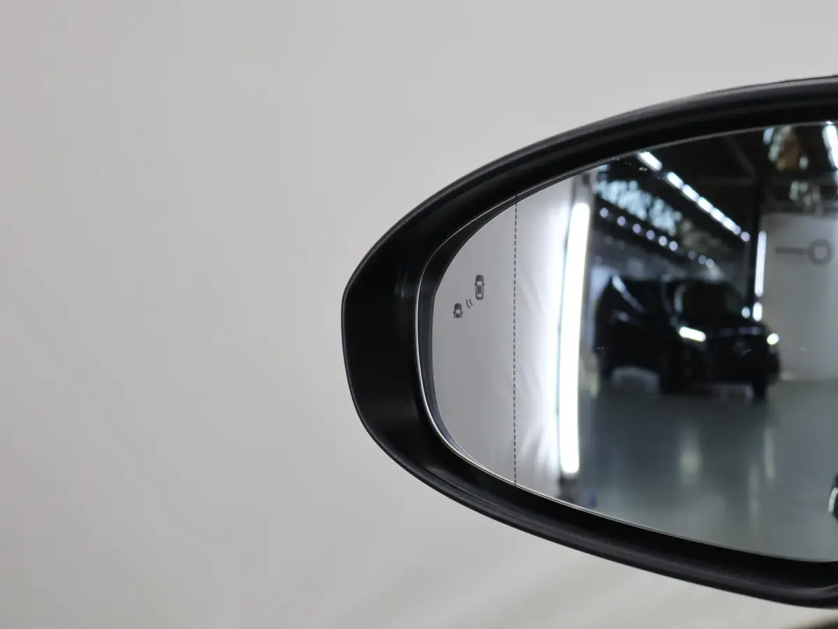 1.5 T-GDi GT-Line | Panoramadak | Matrix LED Koplampen | Stoel/Stuurverwarming | Keyless Go | Elektrisch bedienbare achterklep