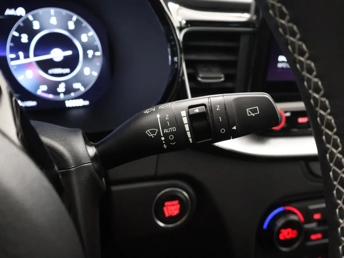 1.5 T-GDi GT-Line | Panoramadak | Matrix LED Koplampen | Stoel/Stuurverwarming | Keyless Go | Elektrisch bedienbare achterklep