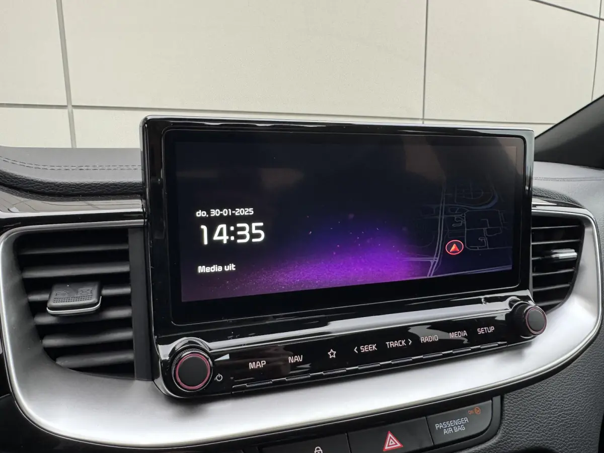 1.5 T-GDi DCT7 GT-Line | Panoramaschuifdak | Stoelverwarming | LED-koplampen | Dodehoekassistentie  | Achteruitrijcamera | Privacy glass | Stuurwielverwarming |