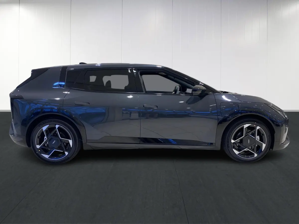 GT-Line Business Edition 81.4 kWh | Adaptieve cruise control | Stoel- en stuurwielverwarming | Achteruitrijcamera | 19" LM velgen GT-Line | LED-koplampen |