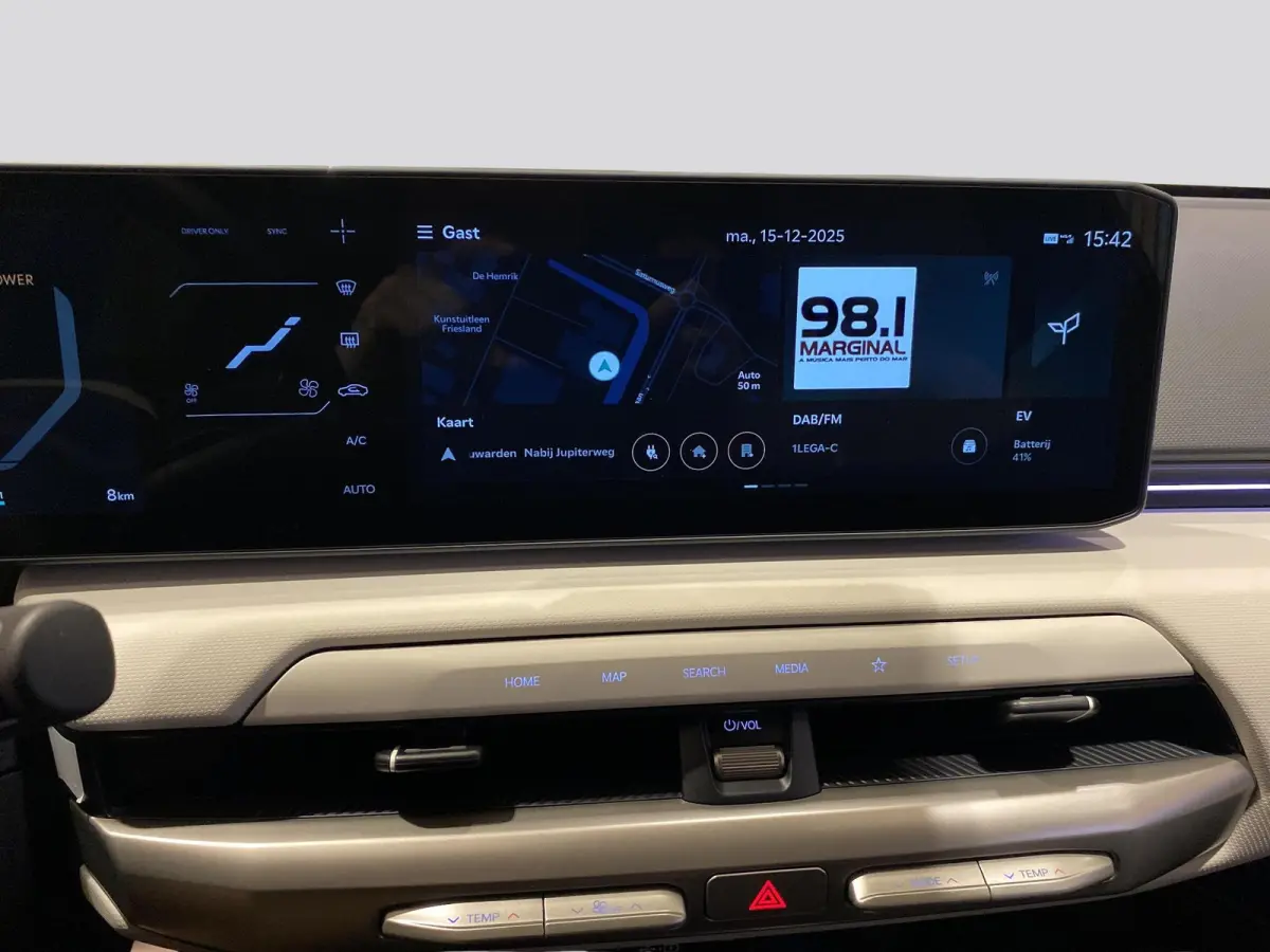 GT-Line Business Edition 81.4 kWh | Adaptieve cruise control | Stoel- en stuurwielverwarming | Achteruitrijcamera | 19" LM velgen GT-Line | LED-koplampen |