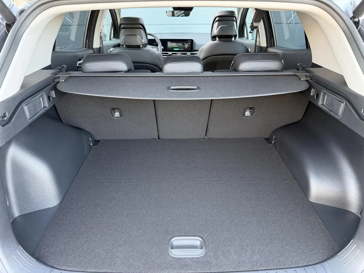 1.6 T-GDi Hybrid DynamicPlusLine | Panoramadak | Full LED matrix | Privacy glass | Stuurwielverwarming | Dodehoekassistentie | Stoelverwarming voor en achter |