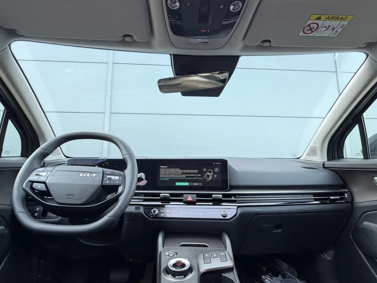 1.6 T-GDi Hybrid DynamicPlusLine | Panoramadak | Full LED matrix | Privacy glass | Stuurwielverwarming | Dodehoekassistentie | Stoelverwarming voor en achter |