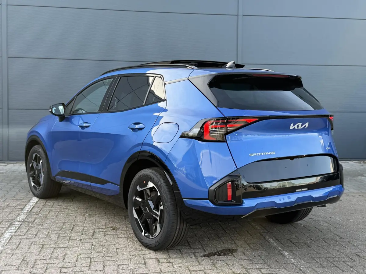 1.6 T-GDi Hybrid GT-Line Snel Leverbaar | Head-up display | Stoelverwarming | Schuif/kanteldak | Camera
