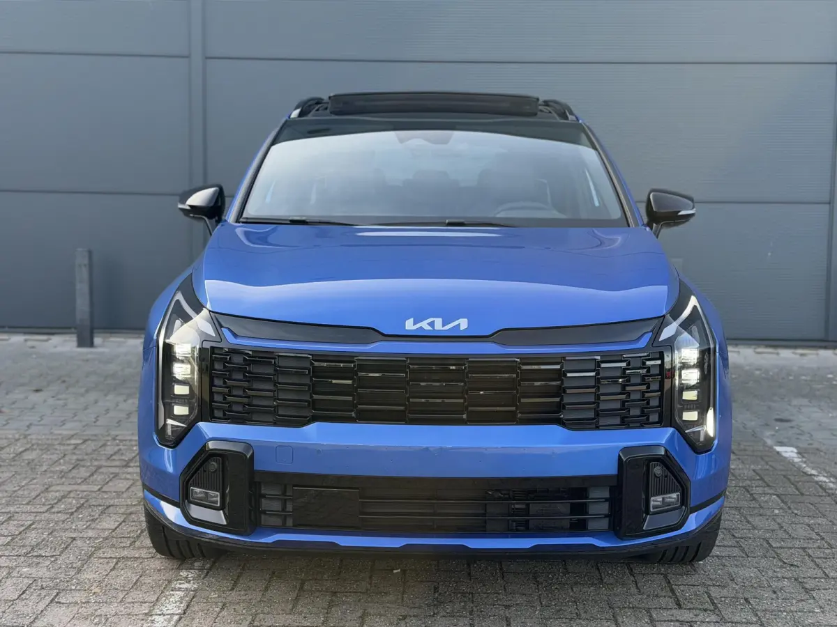 1.6 T-GDi Hybrid GT-Line Snel Leverbaar | Head-up display | Stoelverwarming | Schuif/kanteldak | Camera