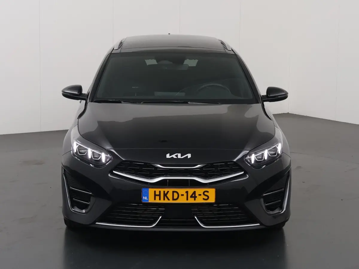 1.5 T-GDi GT-Line | Panoramadak | Matrix LED Koplampen | Stoel/Stuurverwarming | Keyless Go | Elektrisch bedienbare achterklep