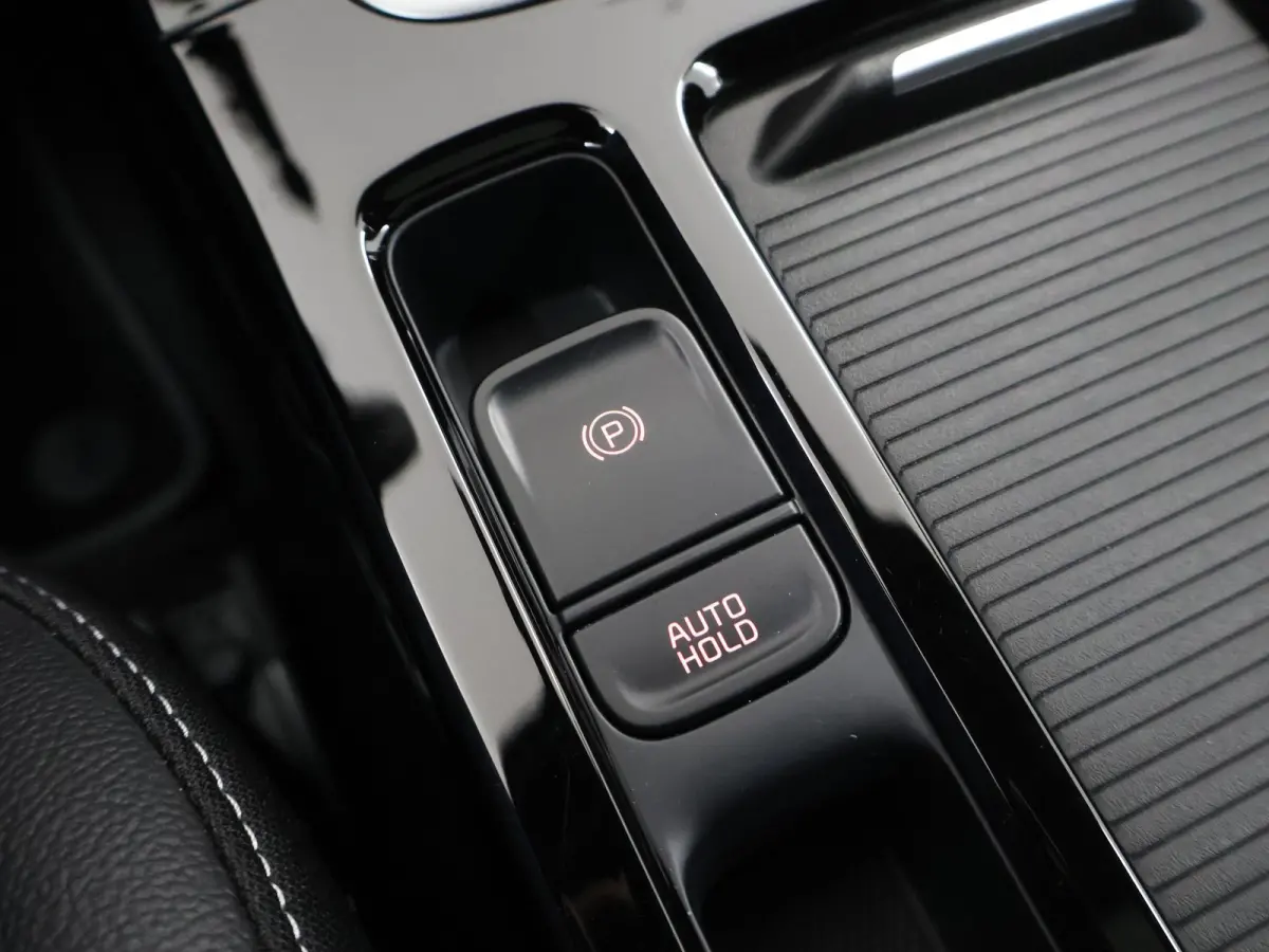 1.5 T-GDi GT-Line | Panoramadak | Matrix LED Koplampen | Stoel/Stuurverwarming | Keyless Go | Elektrisch bedienbare achterklep