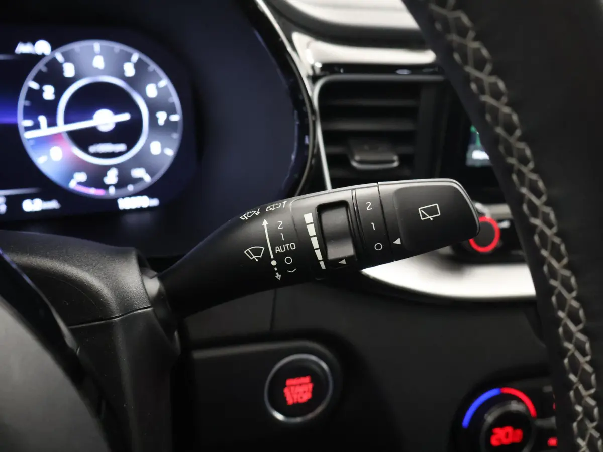 1.5 T-GDi GT-Line | Panoramadak | Matrix LED Koplampen | Stoel/Stuurverwarming | Keyless Go | Elektrisch bedienbare achterklep