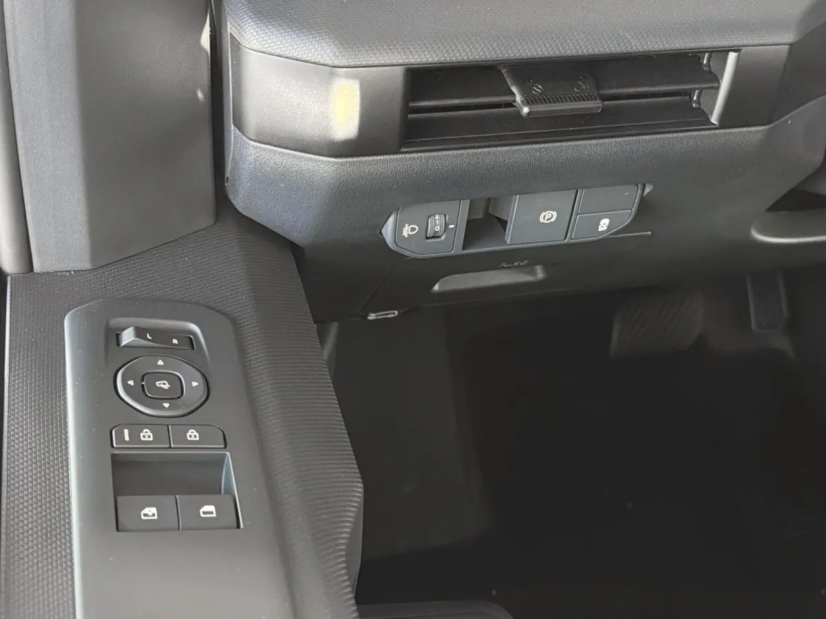 Elite 71.2 kWh | Stoelverwarming | Camera | Adaptieve cruise control | Dodehoekassistentie |