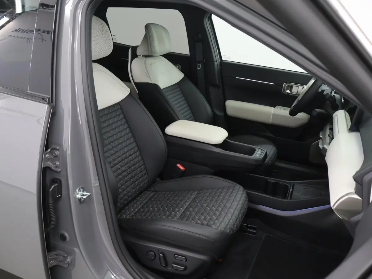 GT-PlusLine 81.4 kWh | Trekhaak | Panoramaschuifdak | Head-up display | Stoelventilatie voorstoelen | Harman Kardon |
