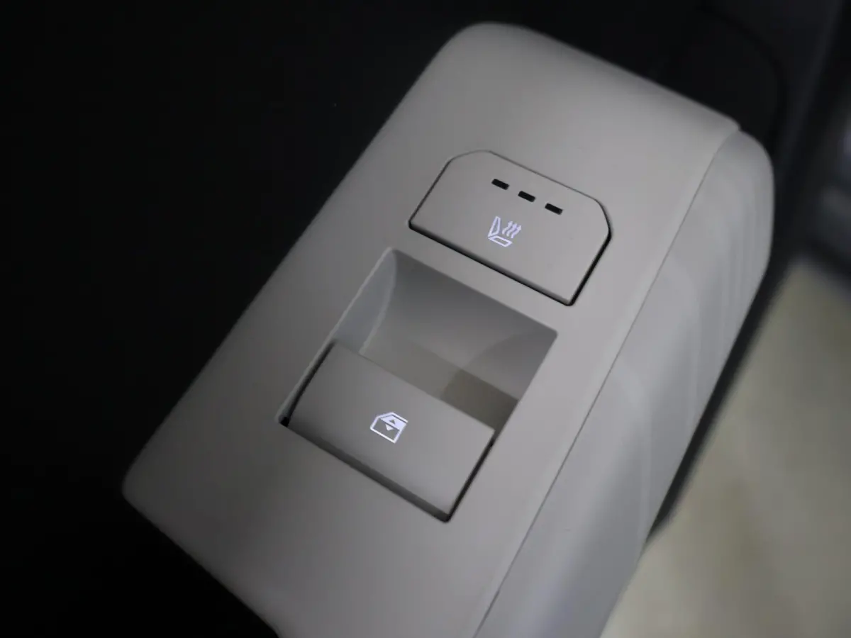 GT-PlusLine 81.4 kWh | Trekhaak | Panoramaschuifdak | Head-up display | Stoelventilatie voorstoelen | Harman Kardon |