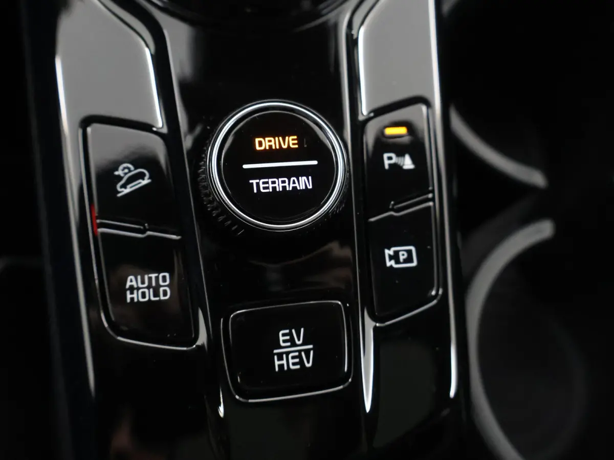 1.6 T-GDi Plug-in Hybrid AWD GT-PlusLine Edition | Panoramadak | Harman/Kardon Audio | 360 Graden Camera | Matrix LED Koplampen | Stoel/Stuurverwarming | Keyless Go | Elektrisch verstelbare 