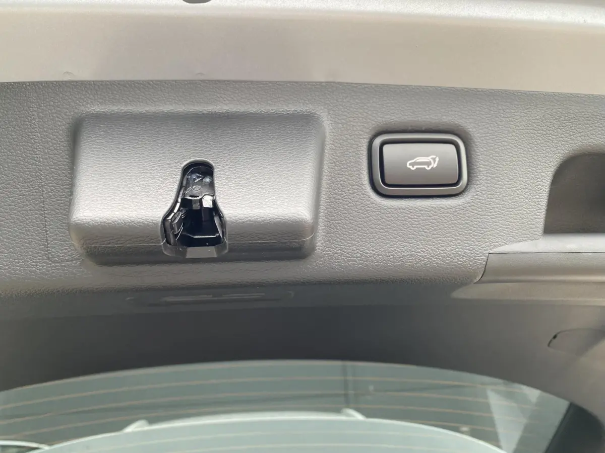 1.0 T-GDi DynamicPlusLine | Stoel/Stuurwielverwarming | Keyless Go | Elektr. Achterklep | Navigatie | Cruise control|
