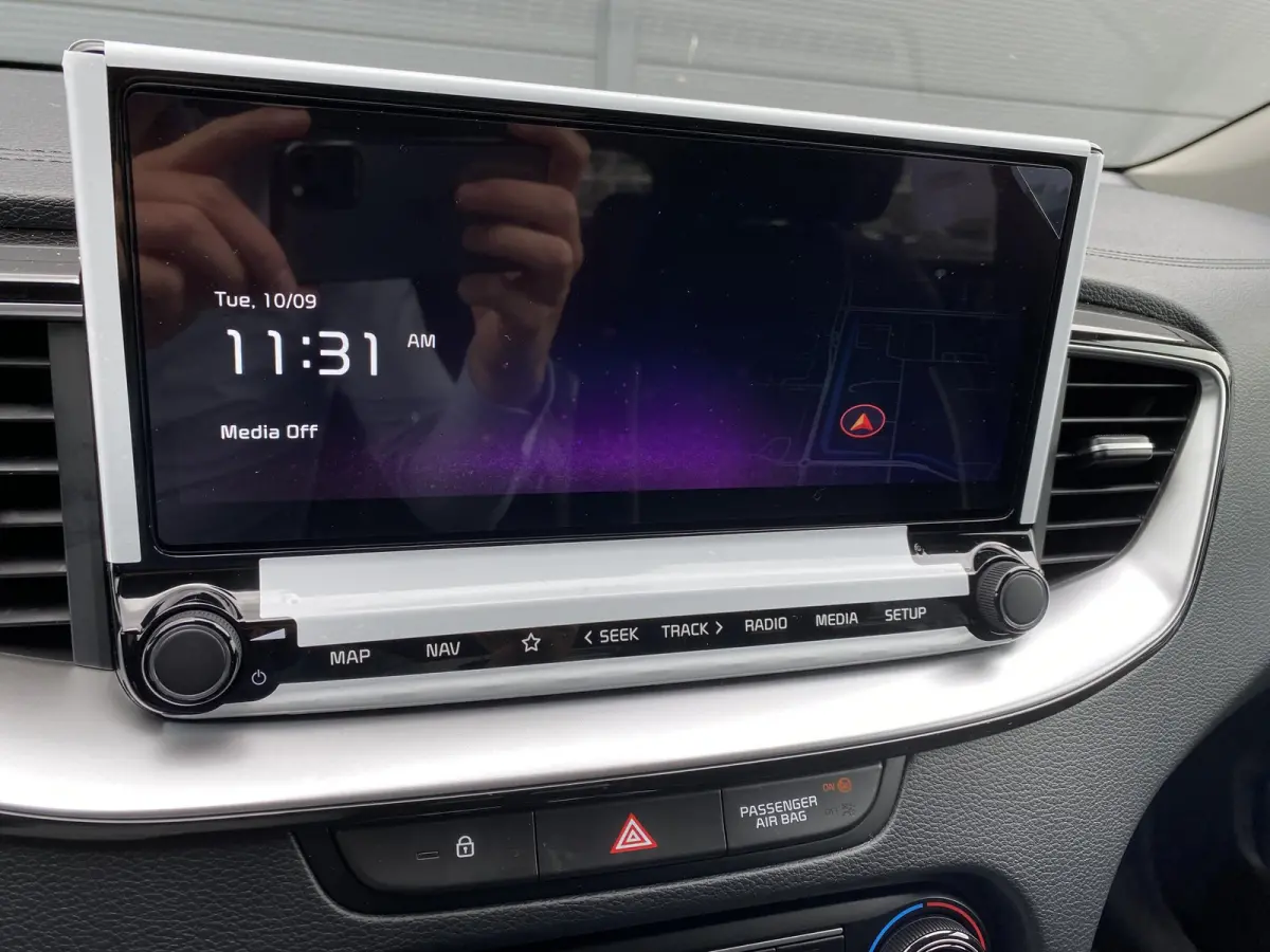 1.0 T-GDi DynamicPlusLine | Stoel/Stuurwielverwarming | Keyless Go | Elektr. Achterklep | Navigatie | Cruise control|