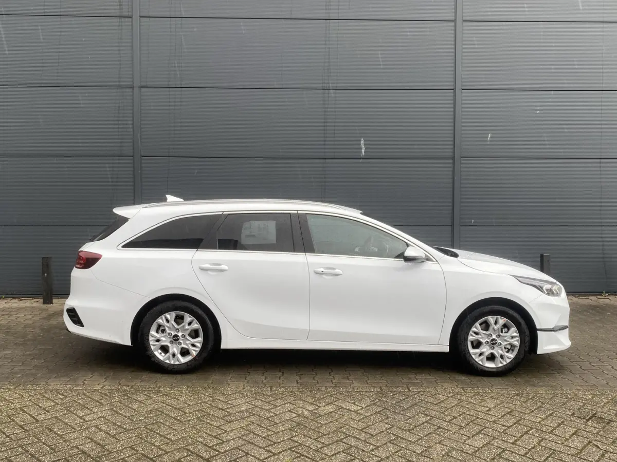 1.0 T-GDi DynamicPlusLine | Stoel/Stuurwielverwarming | Keyless Go | Elektr. Achterklep | Navigatie | Cruise control|