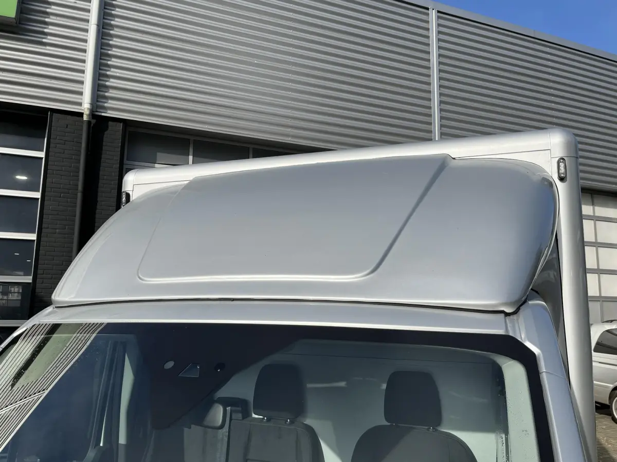 350 170pk L4H1 Bakwagen! Airco / Cruise control / Karhof Gesloten Bak + Deuren /  Bluetooth / Voorruitverwa. / DAB+ /  LAADVERMOGEN 1303 KG / BPM VRIJ!