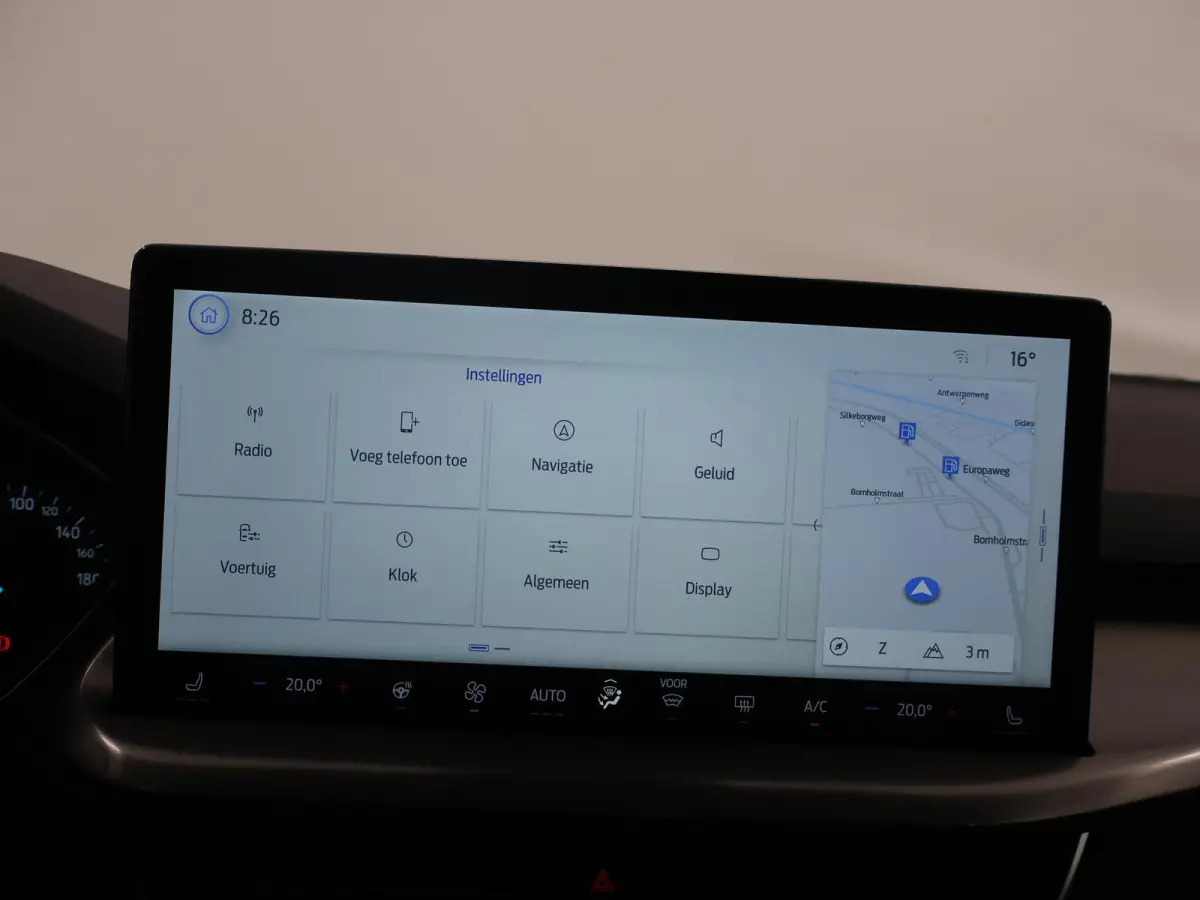 1.0 EcoBoost Hybrid Titanium | Winterpakket | Navigatie | Climate Control | Parkeersensoren | Cruise Control |