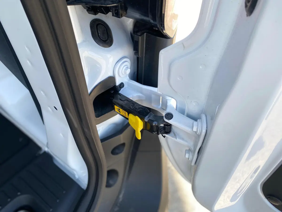 Trend 44 kWh 136PK | Climate Control | Parkeersensoren | Parkeercamera | Bluetooth | DAB | radio, Apple Carplay en Adroid Auto | Trekhaak |