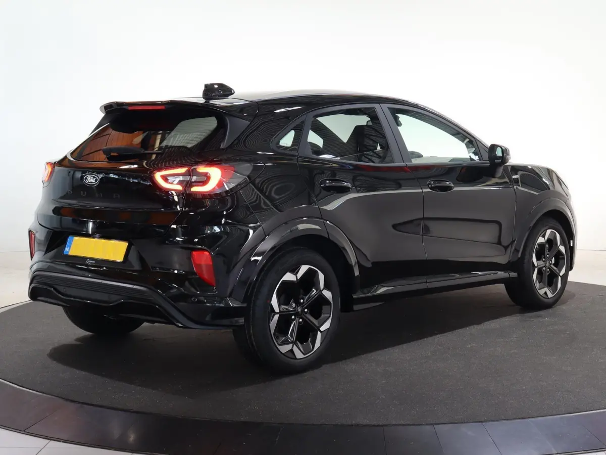1.0 EcoBoost ST-Line X