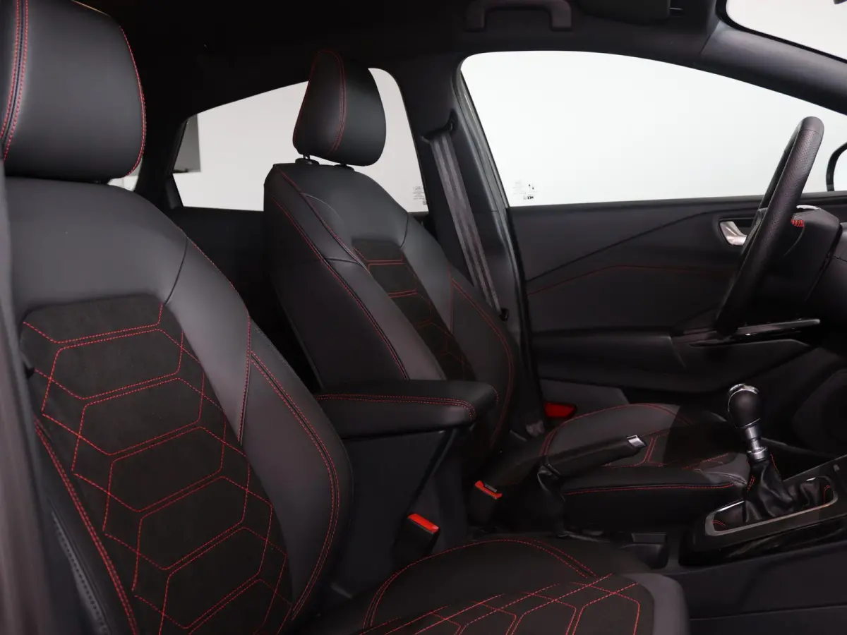 1.0 EcoBoost ST-Line X