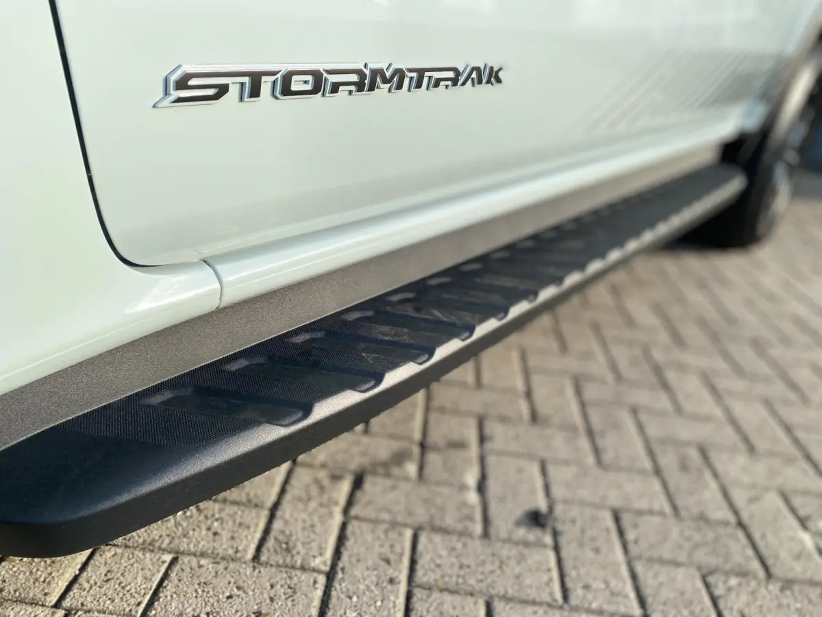 Ford Stormtrak Double Cabine 2.3 PHEV 279PK Ford Ranger Stormtrak Double Cabine 2.3 PHEV 279PK
