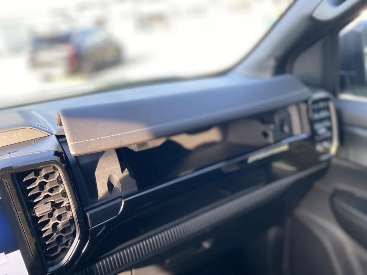 Ford Stormtrak Double Cabine 2.3 PHEV 279PK Ford Ranger Stormtrak Double Cabine 2.3 PHEV 279PK