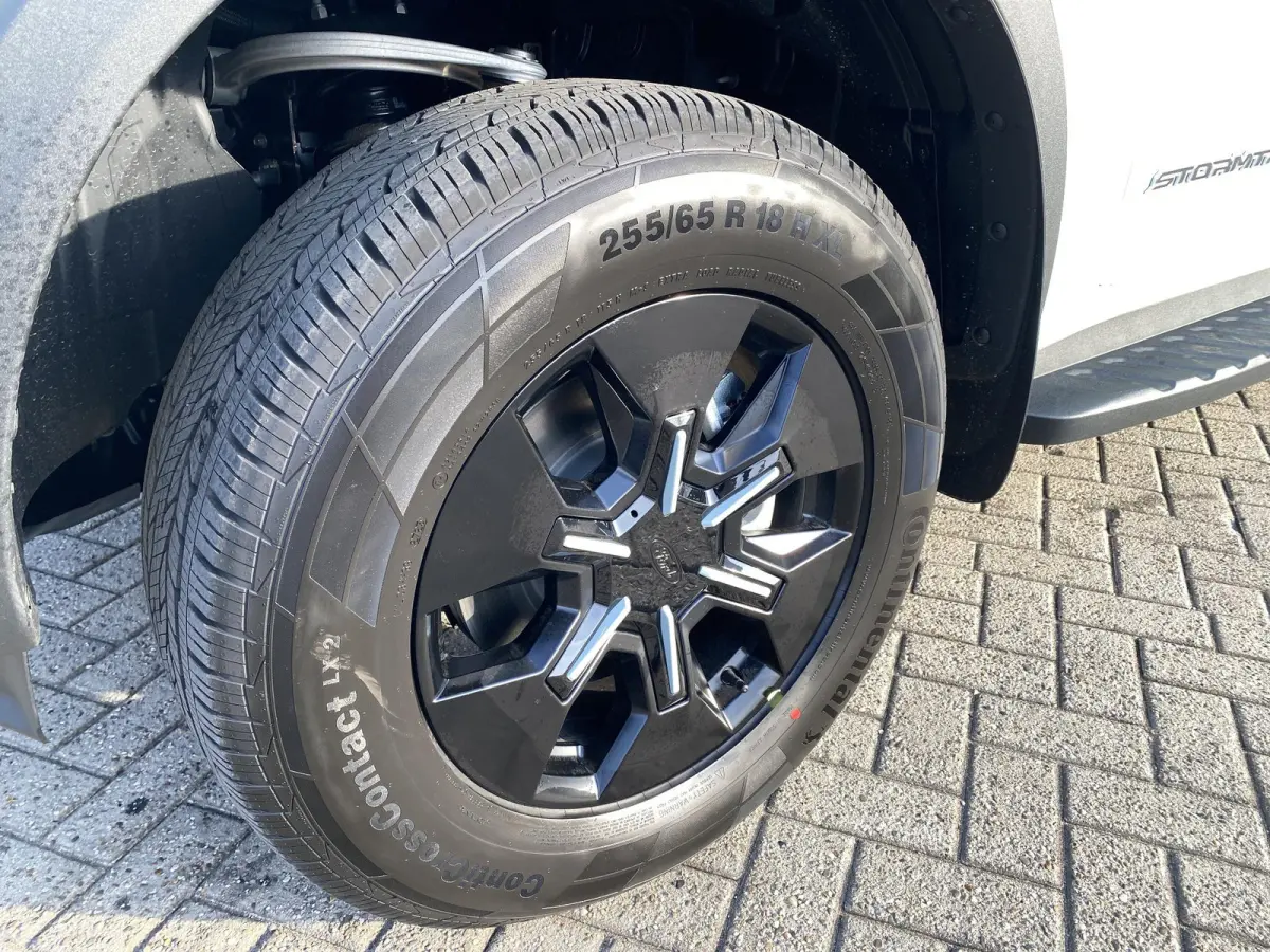 Ford Stormtrak Double Cabine 2.3 PHEV 279PK Ford Ranger Stormtrak Double Cabine 2.3 PHEV 279PK