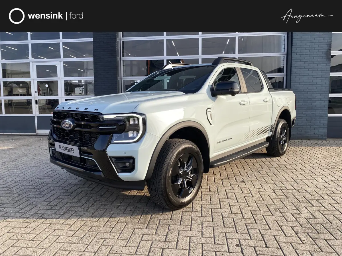 Ford Stormtrak Double Cabine 2.3 PHEV 279PK Ford Ranger Stormtrak Double Cabine 2.3 PHEV 279PK
