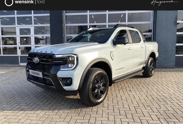 Ford Stormtrak Double Cabine 2.3 PHEV 279PK Ford Ranger Stormtrak Double Cabine 2.3 PHEV 279PK