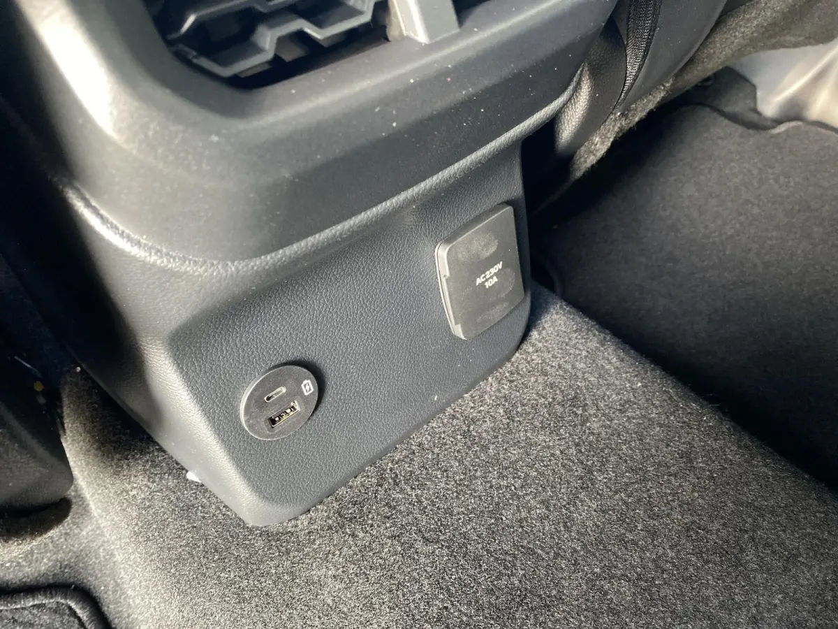 Ford Stormtrak Double Cabine 2.3 PHEV 279PK Ford Ranger Stormtrak Double Cabine 2.3 PHEV 279PK