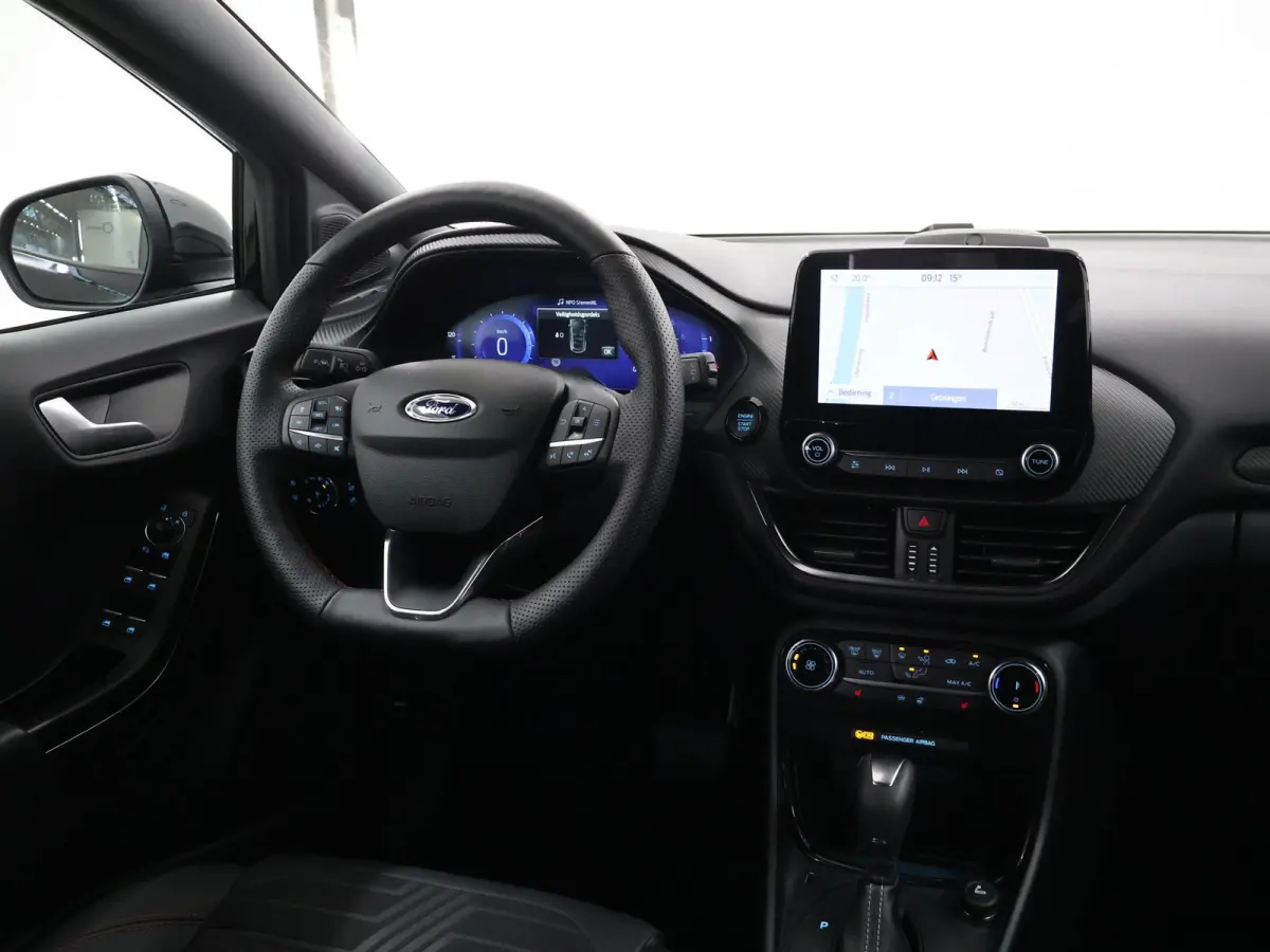 1.0 EcoBoost ST-Line X | Navigatiesysteem | Parkeercamera | Winterpakket | Cruise control Adaptief | Dodehoekdetectie | B&O |