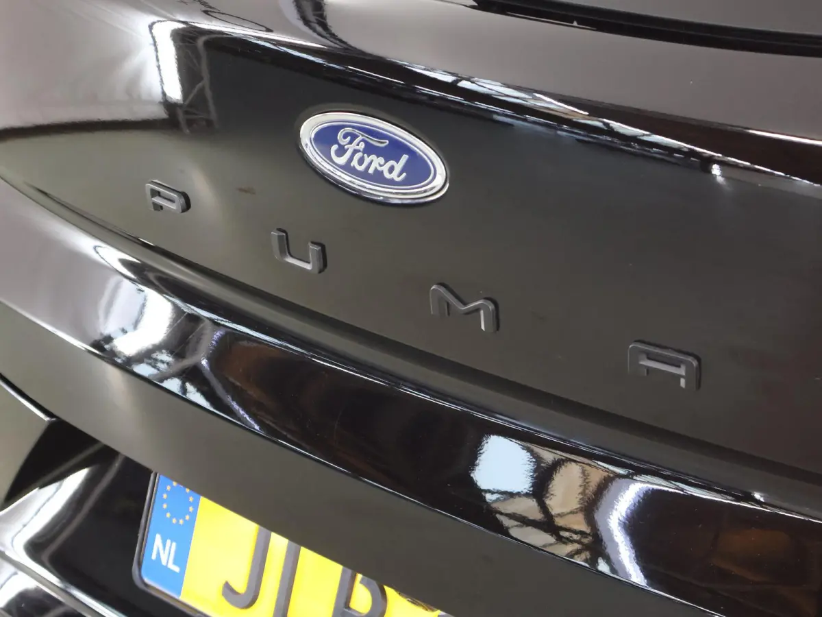 1.0 EcoBoost ST-Line X | Navigatiesysteem | Parkeercamera | Winterpakket | Cruise control Adaptief | Dodehoekdetectie | B&O |