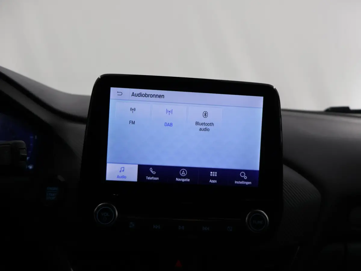 1.0 EcoBoost ST-Line X | Navigatiesysteem | Parkeercamera | Winterpakket | Cruise control Adaptief | Dodehoekdetectie | B&O |