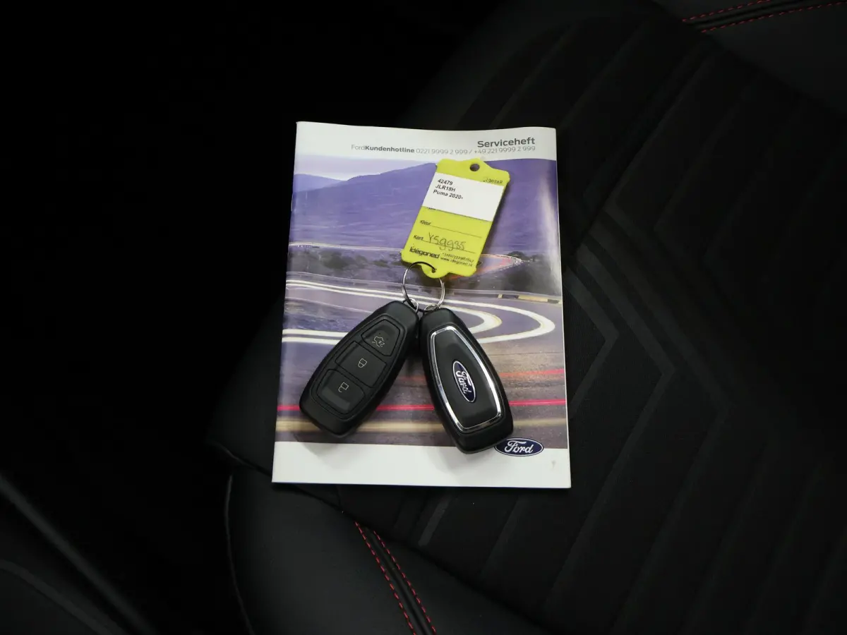 1.0 EcoBoost ST-Line X | Navigatiesysteem | Parkeercamera | Winterpakket | Cruise control Adaptief | Dodehoekdetectie | B&O |