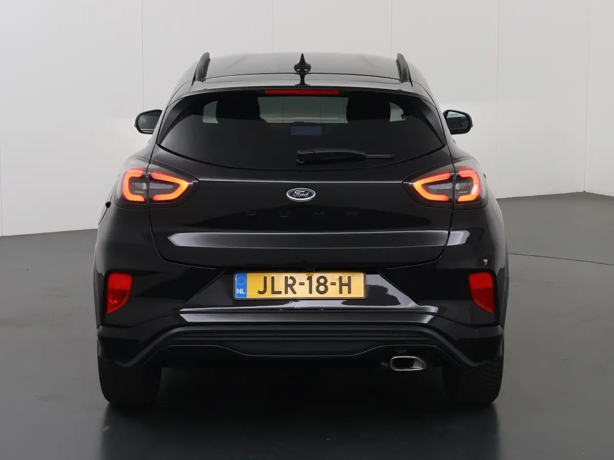 1.0 EcoBoost ST-Line X | Navigatiesysteem | Parkeercamera | Winterpakket | Cruise control Adaptief | Dodehoekdetectie | B&O |
