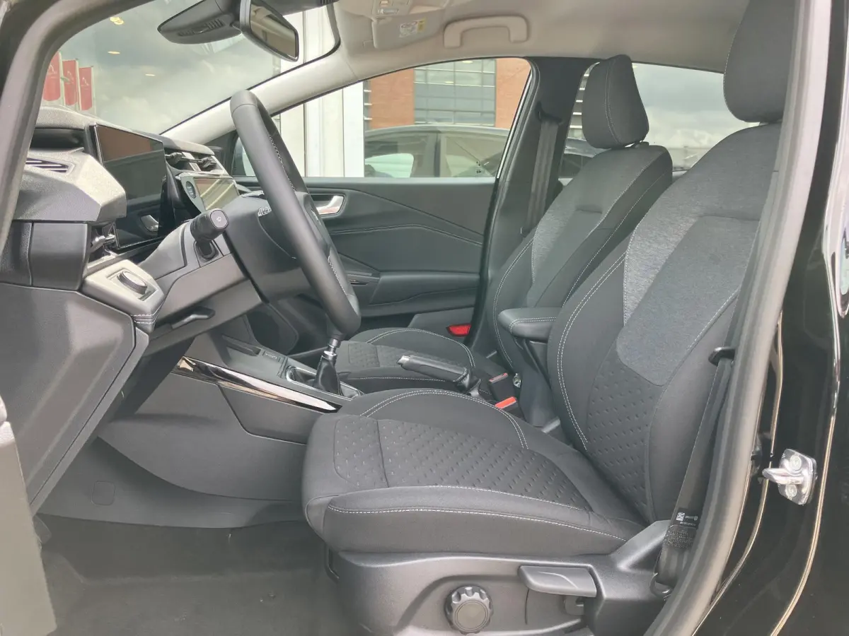 1.0 EcoBoost Titanium Winterpack