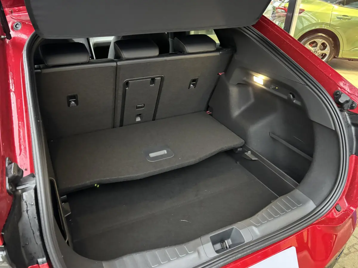 Select Extended Range RWD 77 kWh | €3500,- Ford Voordeel ! | Energiezuinige Warmtepomp |Comfortpack 1|