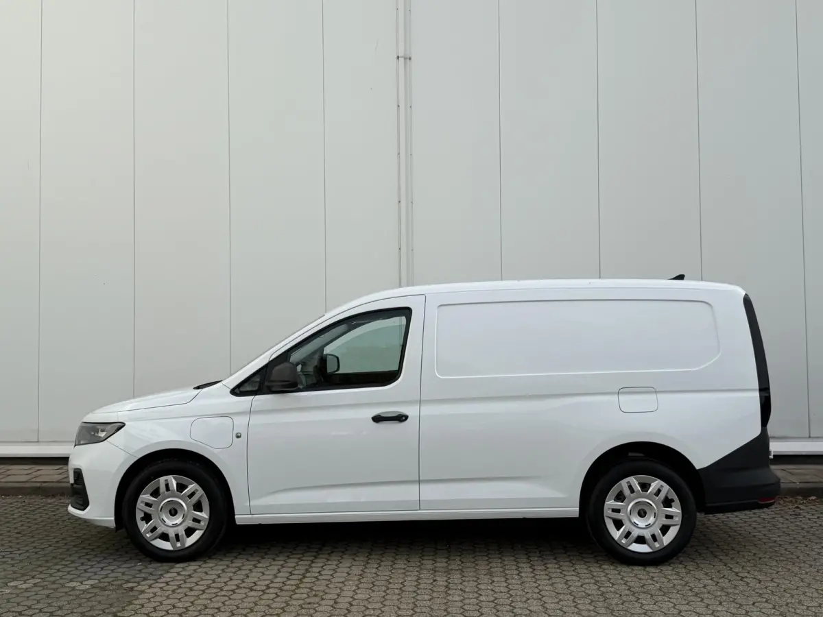 1.5 EcoBoost PHEV L2 Trend Navigatie | PDC |Trekhaak | Cruise Control |
