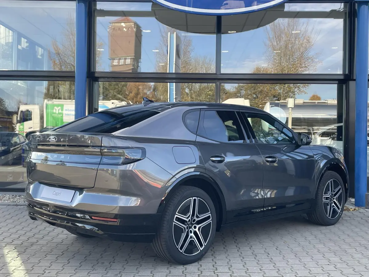 Premium Extended Range RWD 77 kWh | €3500,- Voordeel ! | DIRECT LEVERBAAR | AGR Voorstoelen | Energiezuinige Warmtepomp |Driver Assistance Pack |