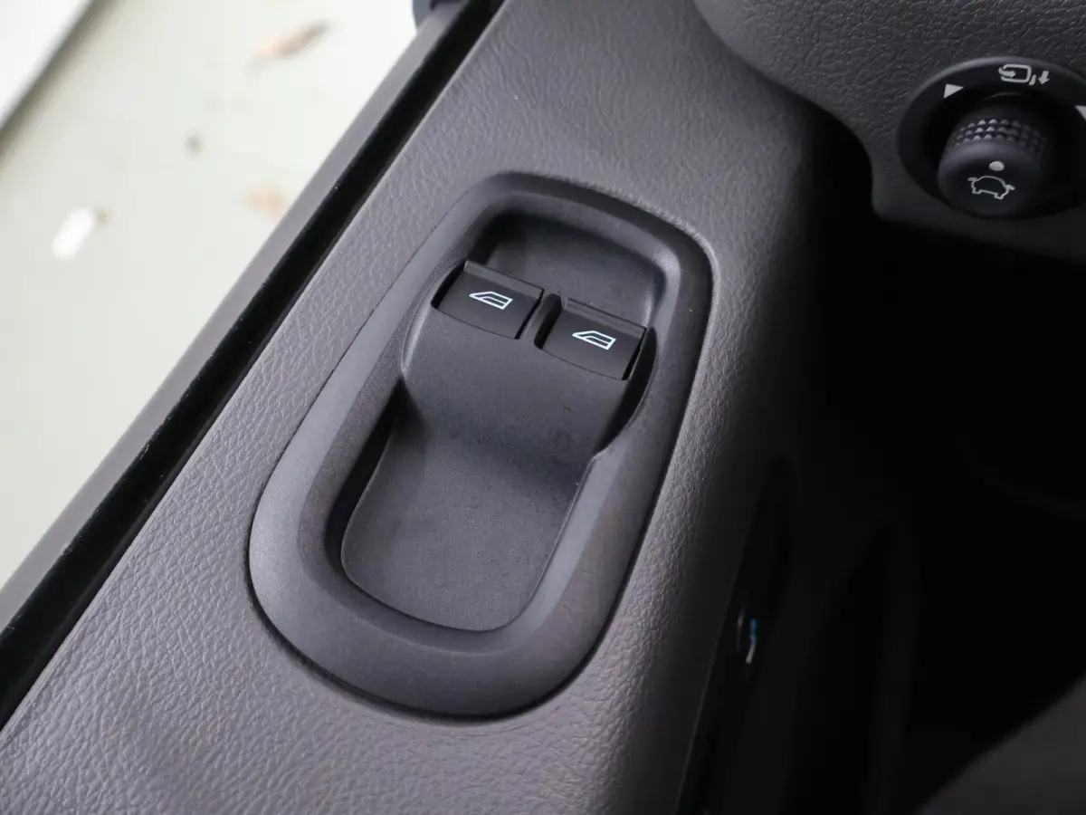 350 | 2.0 TDCI | L3 H2 | Trend | TREKHAAK 2500 KG AHW | CLIMATE CONTROL | NAVIGATIE | PARKEERSENSOREN V+A | CRUISE CONTROL | BIJRIJDERSBANK | LAADRUIMTE PAKKET | APPLE CARPLAY / ANDROID AUTO