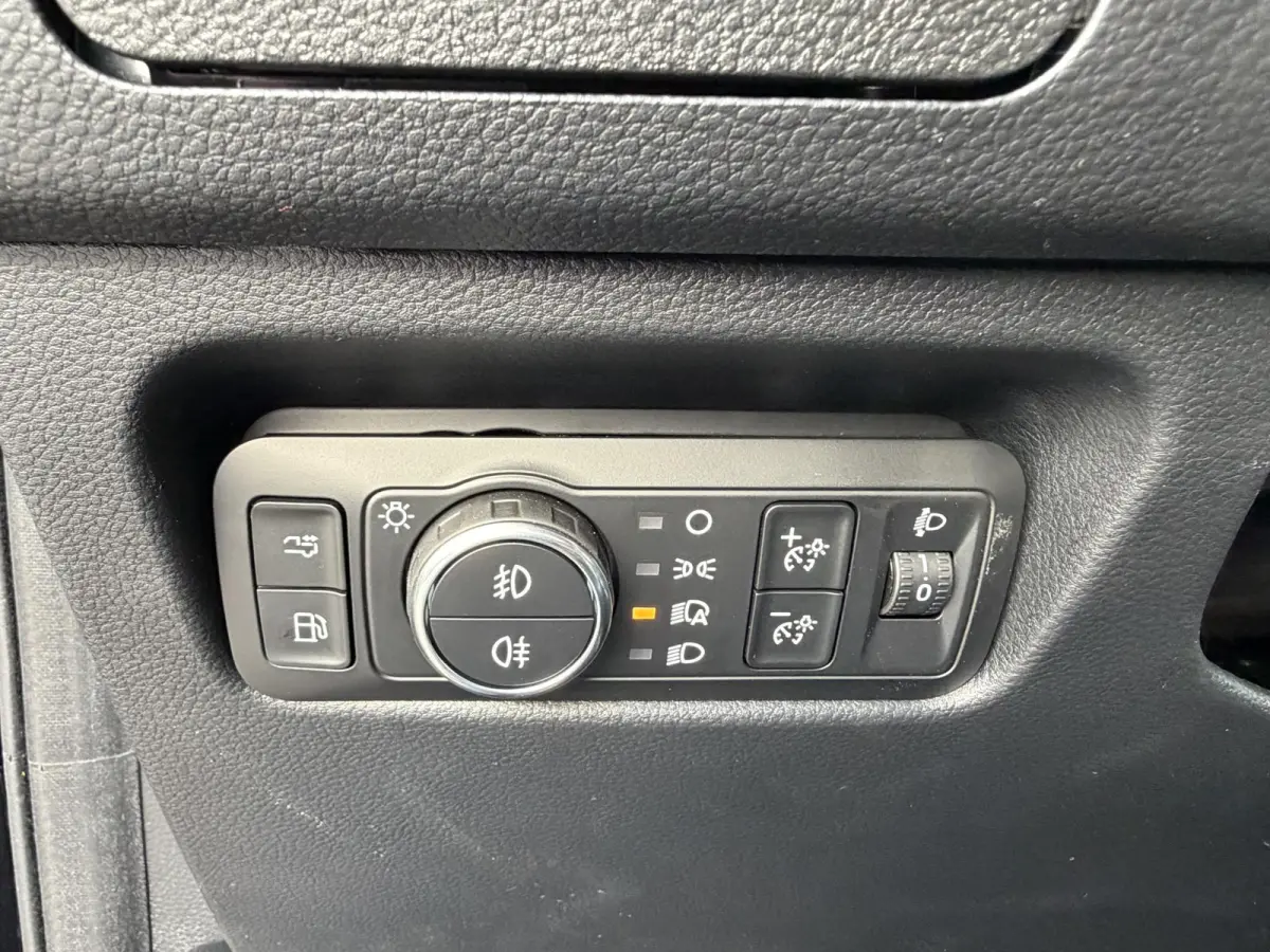 Wildtrak PHEV | DIRECT LEVERBAAR |  278PK | Trekhaak | Blis | 12" Infotainment scherm met SYNC 4 | Elektrisch 8-weg verstelbare en verwarmbare stoelen | 18" Lichtmetalen velgen