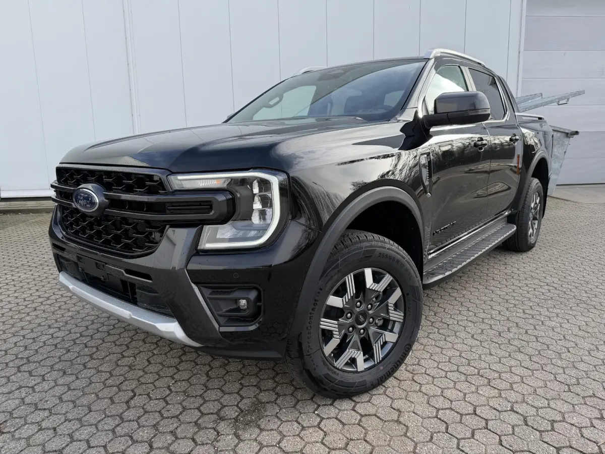 Wildtrak PHEV | DIRECT LEVERBAAR |  278PK | Trekhaak | Blis | 12" Infotainment scherm met SYNC 4 | Elektrisch 8-weg verstelbare en verwarmbare stoelen | 18" Lichtmetalen velgen