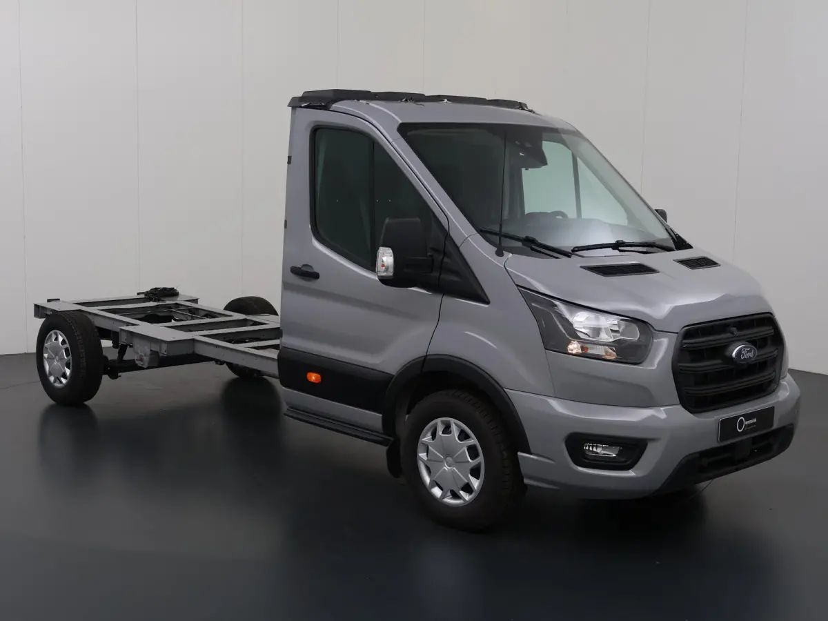 350 2.0 TDCI L4H1 Trend Bakwagen | Uit voorraad leverbaar | Karhof Gesloten bak + Overloopklep Kenteken 2024 | Bluetooth | Cruise Control | Voorruitverwarming | Laadvermogen 1200KG + |