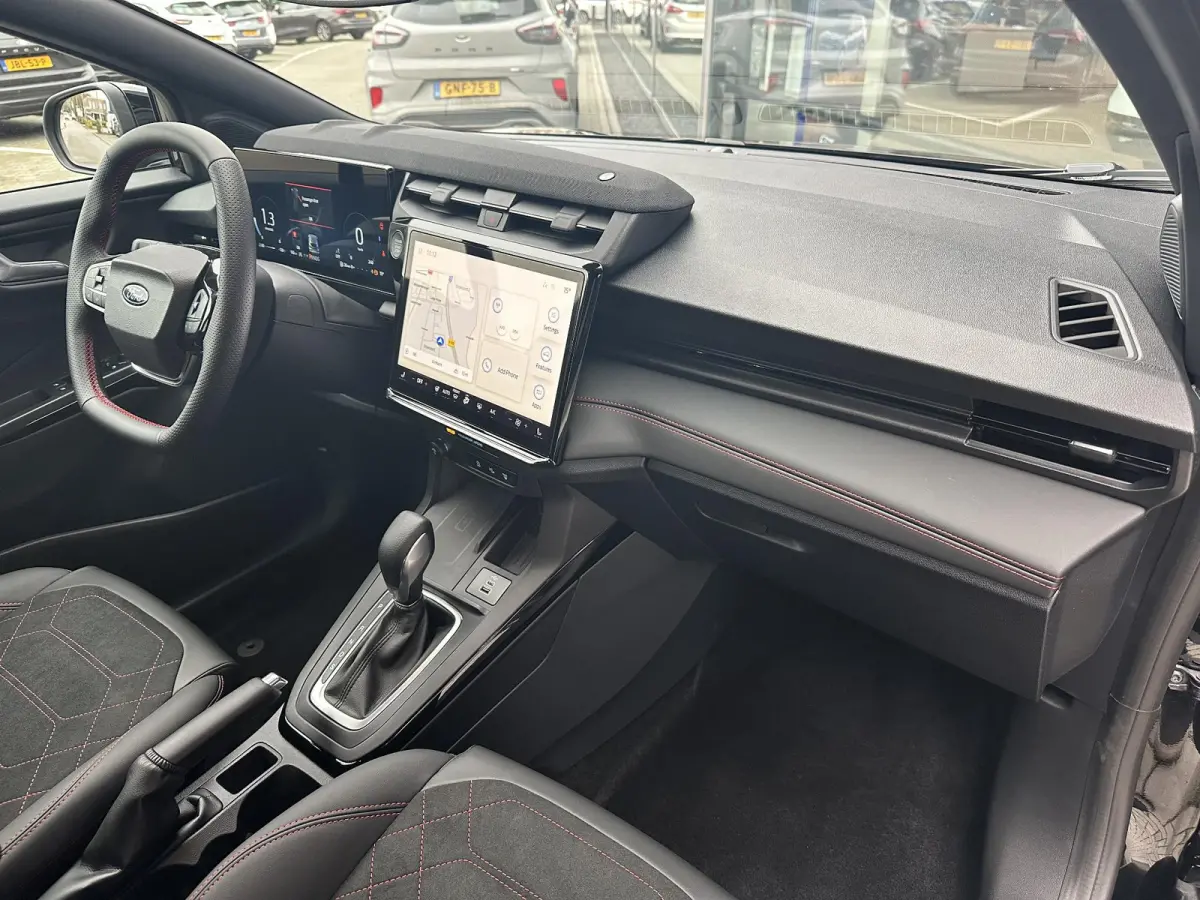 1.0 EcoBoost ST-Line X €5000,- Voordeel | Driver Assistance Pack | Winter Pack