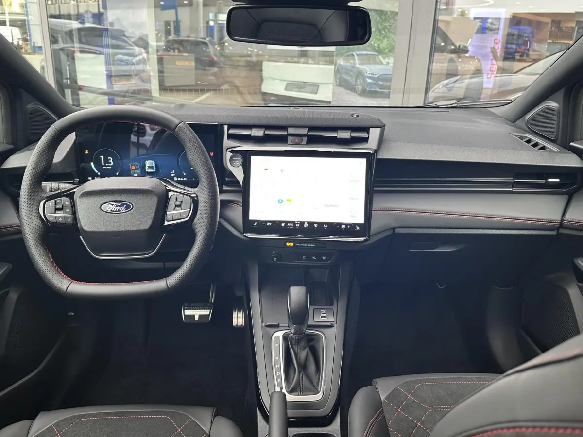 1.0 EcoBoost ST-Line X €5000,- Voordeel | Driver Assistance Pack | Winter Pack