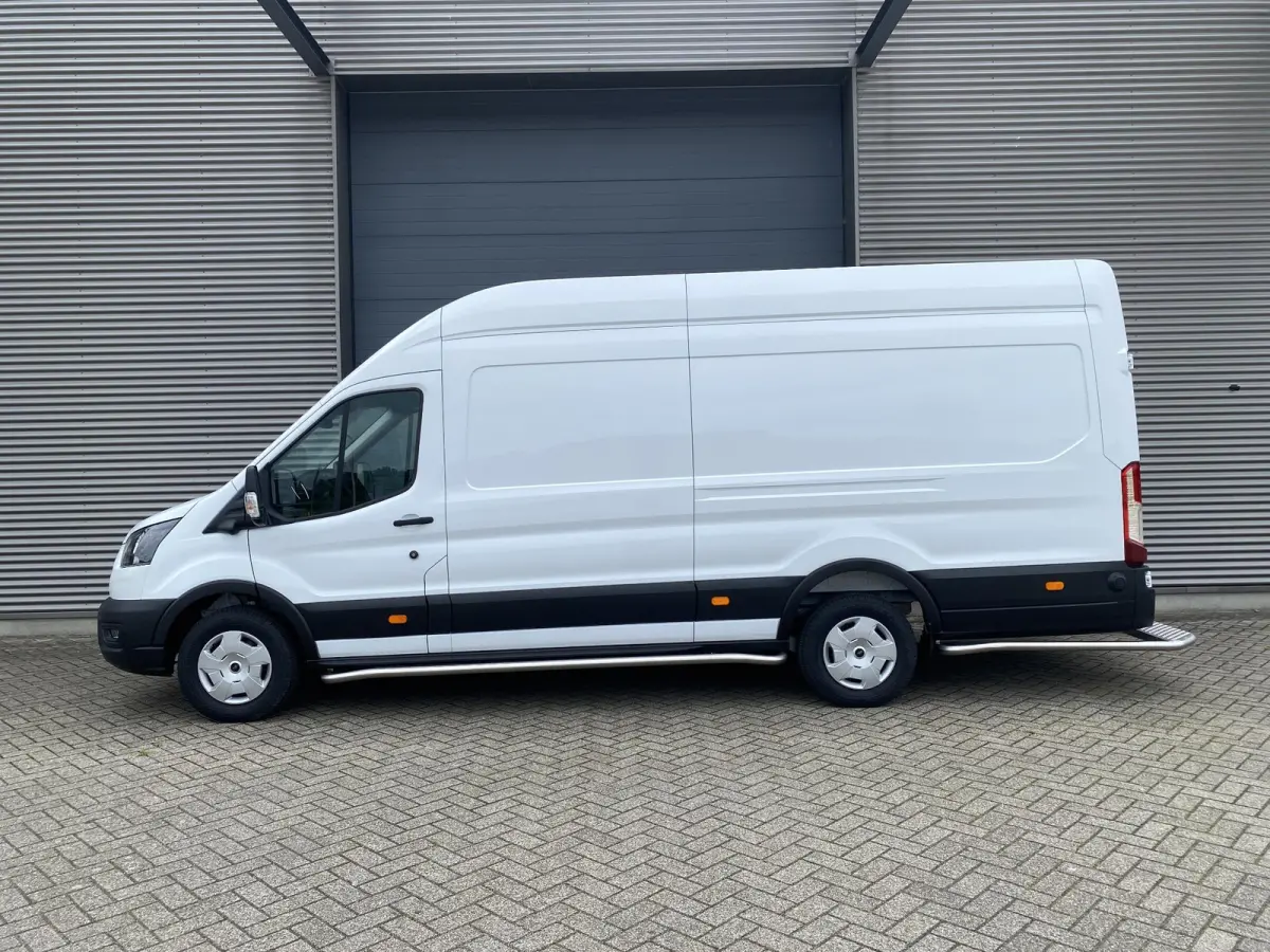 350 L4H3 Trend 184pk RWD 68 KWh | Direct leverbaar | Navigation Pack | Doorloopfunctie cabine | XL laadkabel | All Weather banden | Vehicle Integration System | PRIJS o.b.v. SUBCONTRACTOR